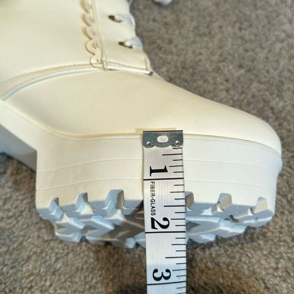 Women’s White Lace Up Chunky Heeled Boots Size 11 (42 EU) NEW - Picture 12 of 13